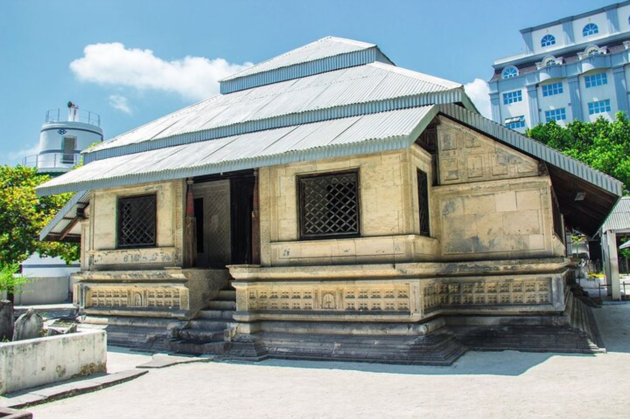 Tour privato a piedi della città di Malé con tour facoltativo di Vilimale — 3