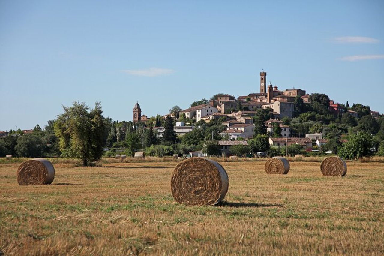 Tour Privato Guidato a Piedi a Santarcangelo Città Slow
