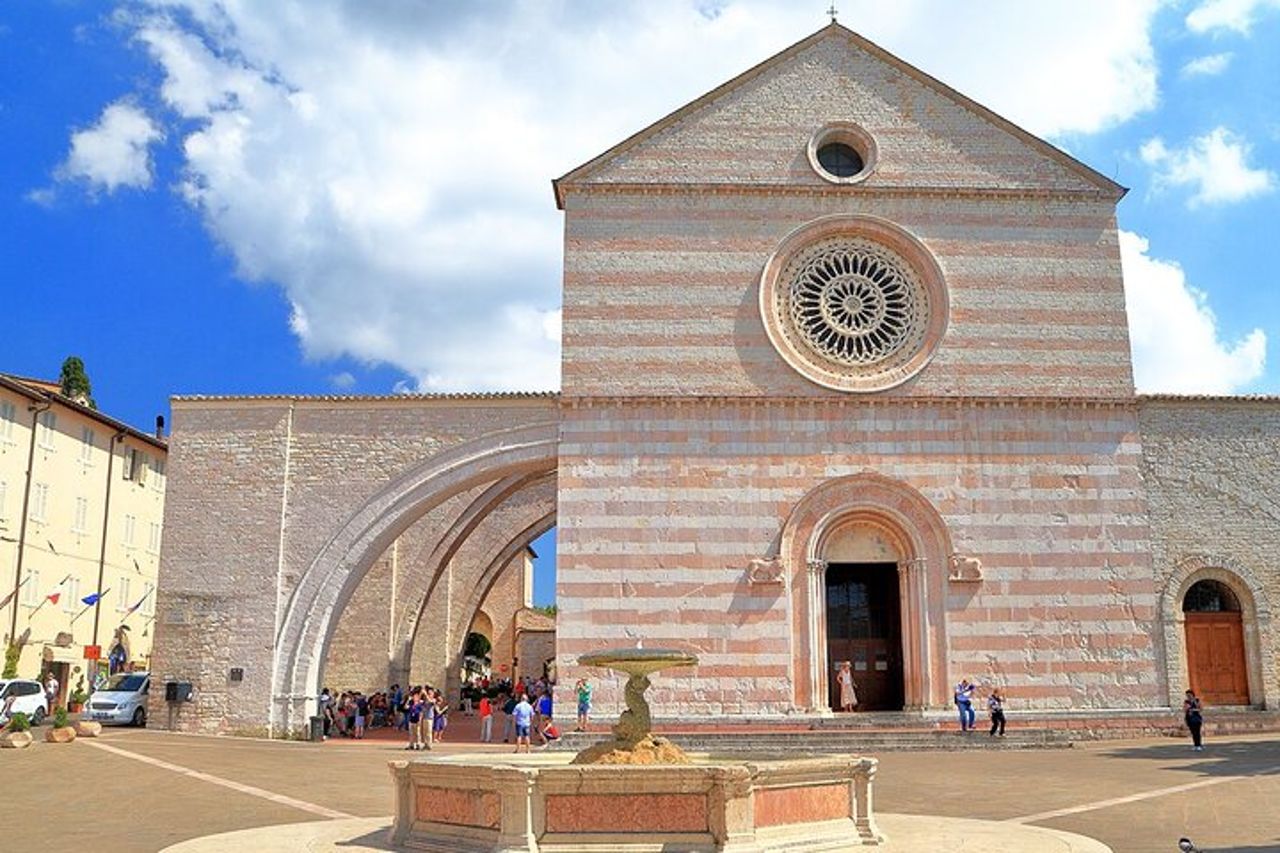 Visiti ASSISI a Piedi con l'app Audioguida per Smartphone — 6