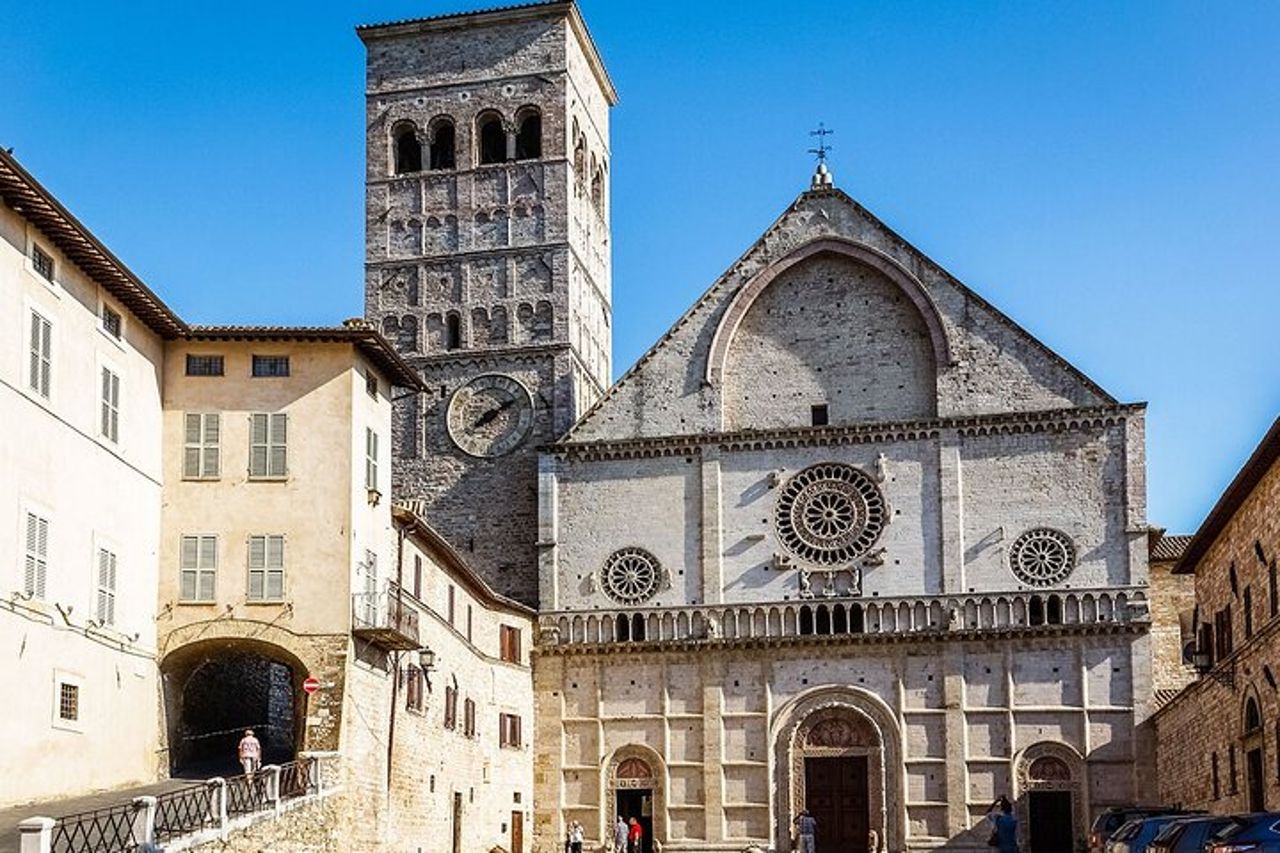 Visiti ASSISI a Piedi con l'app Audioguida per Smartphone — 7
