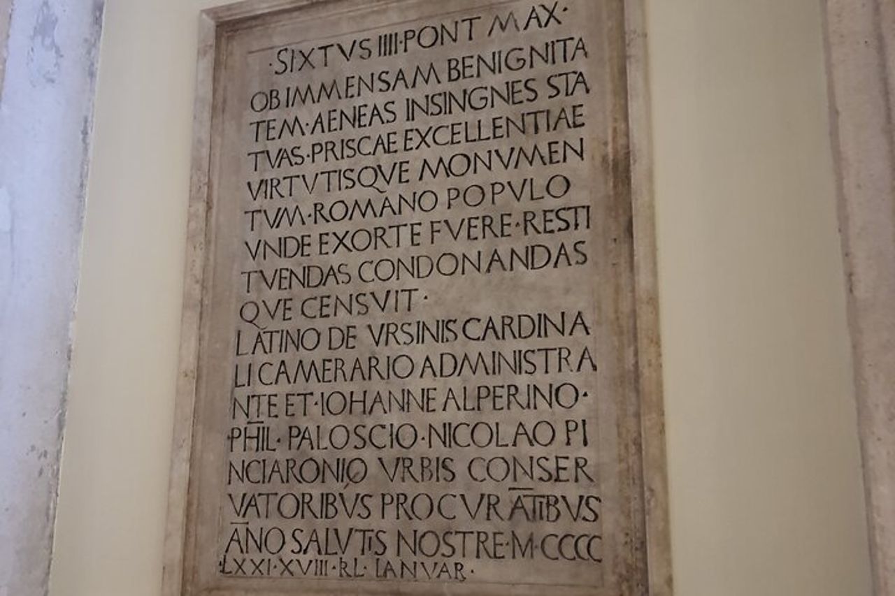 Impara il latino sul campo: lezione guidata e tour nel cuore dell'antica Roma — 4
