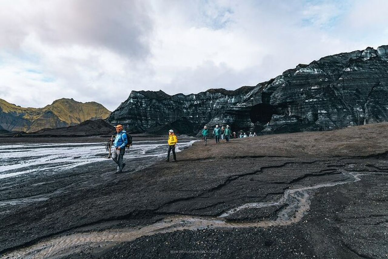 Tour della grotta di ghiaccio da Vík — 4