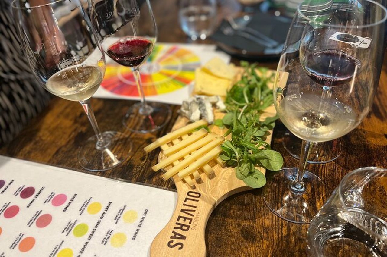 Privato: tour a piedi del meglio di Bordeaux + bicchiere di vino Bordeaux — 3