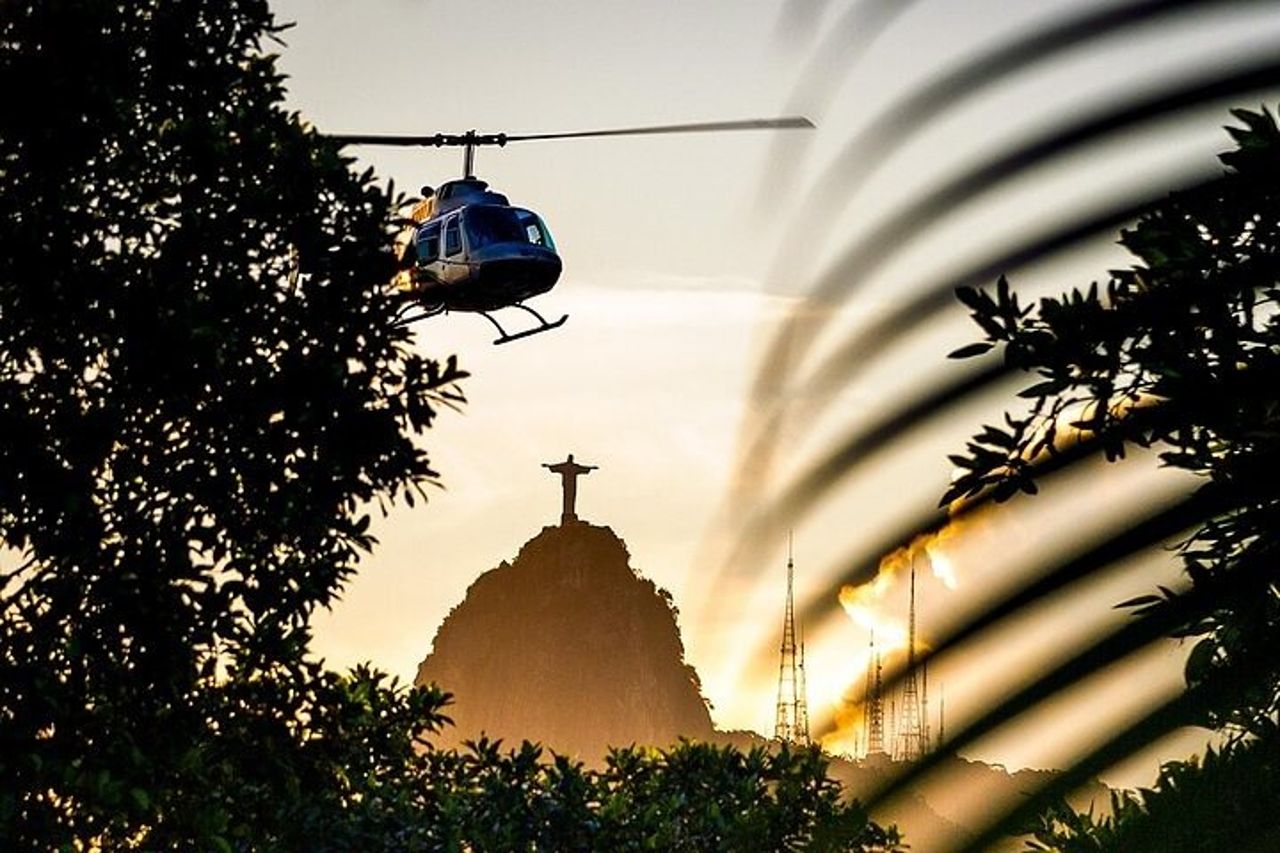 Tour in elicottero di Rio de Janeiro – Voli panoramici sopra i luoghi di interesse — 4