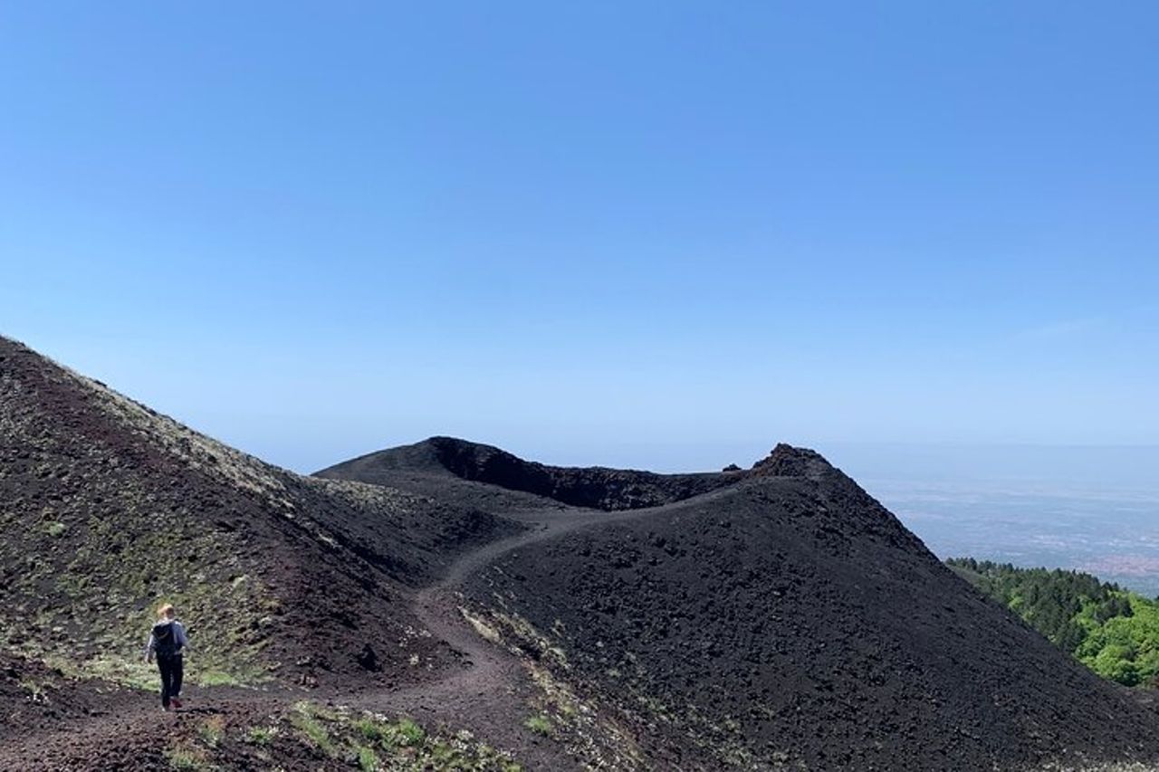 Tour privato di un giorno Etna-Taormina-Castelmola — 2