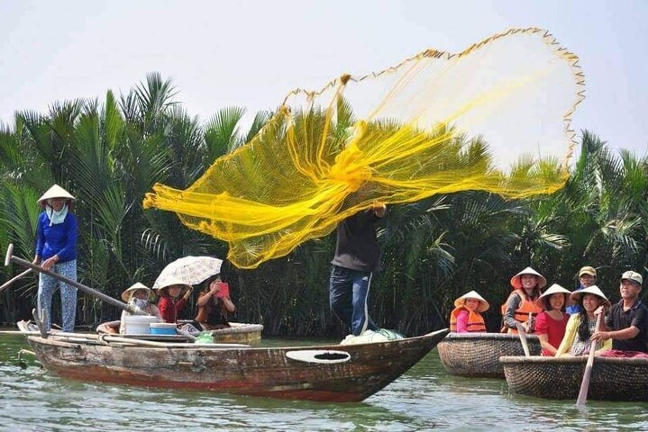 Hoi An : Giro in barca con cestino di cocco nella foresta di cocco — 2