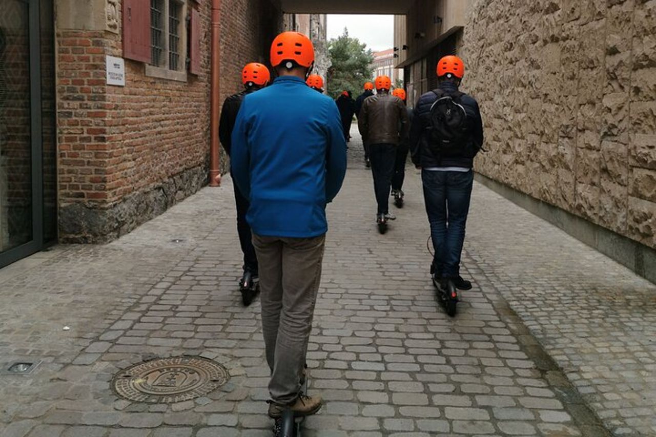 Scooter elettrico Wroclaw: Ostrów Tumski Tour - 1,5 ore di magia! — 6