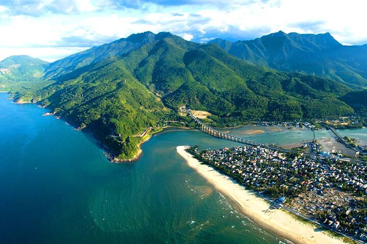 Gita di un giorno da Hoi An a Hue con servizio di auto privata — 9