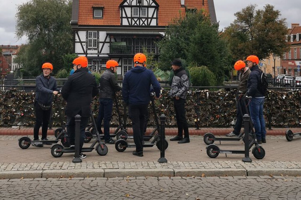 Scooter elettrico Wroclaw: Ostrów Tumski Tour - 1,5 ore di magia! — 5