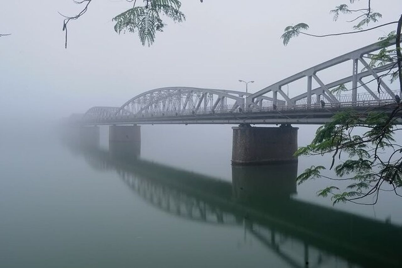 Andata e ritorno: Da Nang/Hoi An – Tonalità con autista che parla inglese — 9