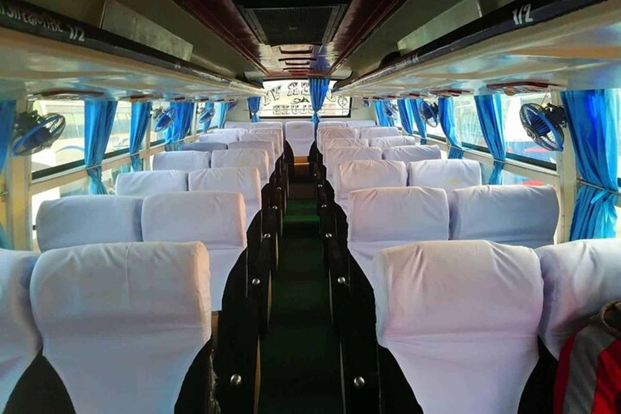 Prenotazione del biglietto dell'autobus da Kathmandu a Lumbini — 4