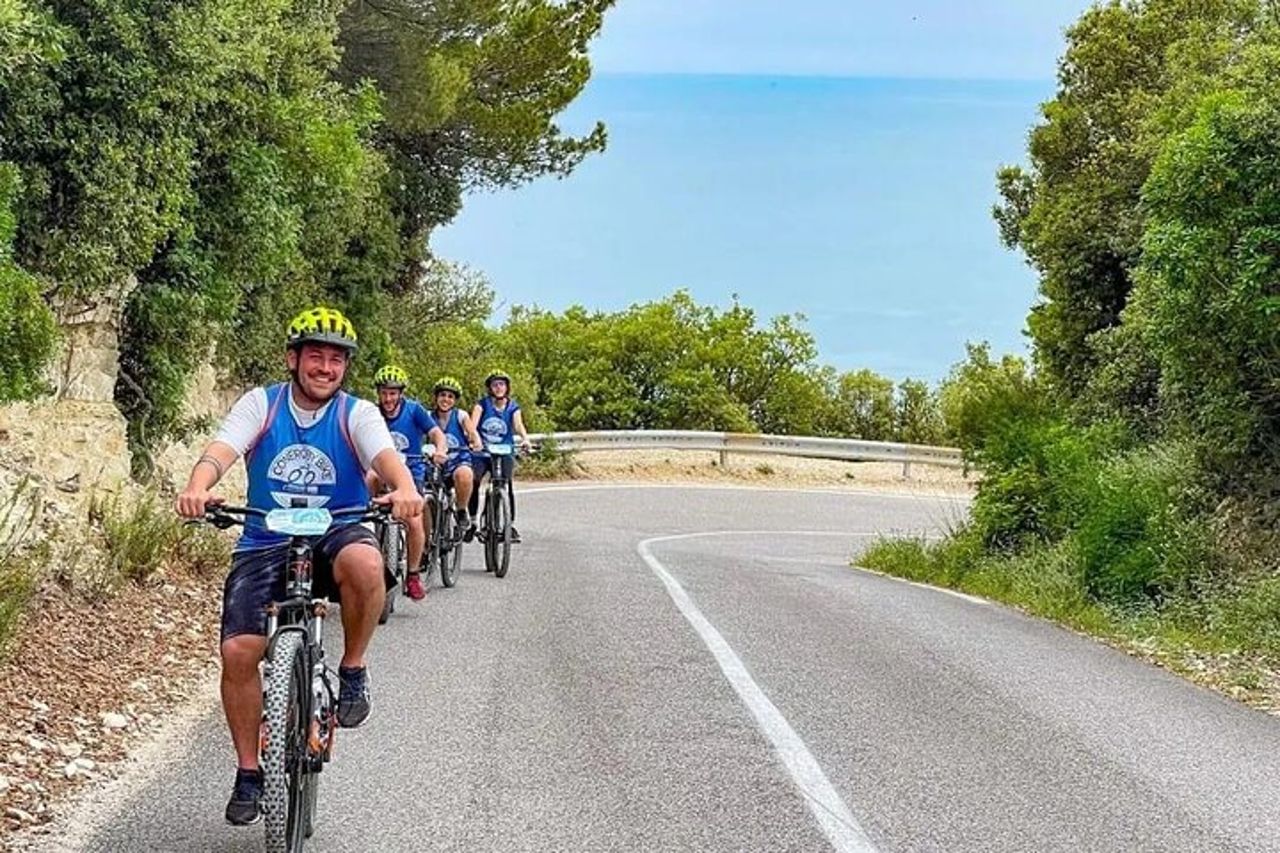 E-Bike Tour Guidato con Degustazione in Cantina — 6