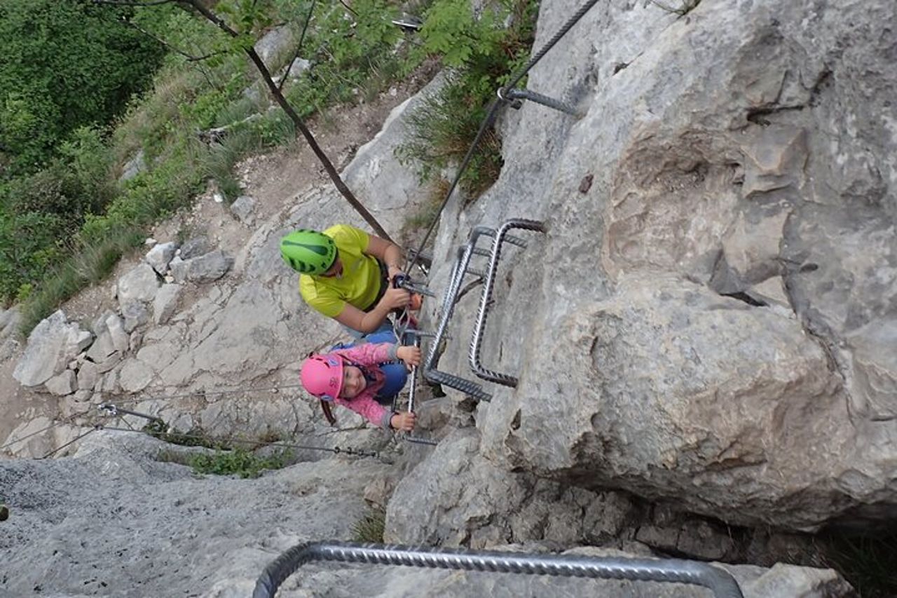 Via Ferrata facile di 3 ore al Sentiero Colodri per tutta la famiglia — 2