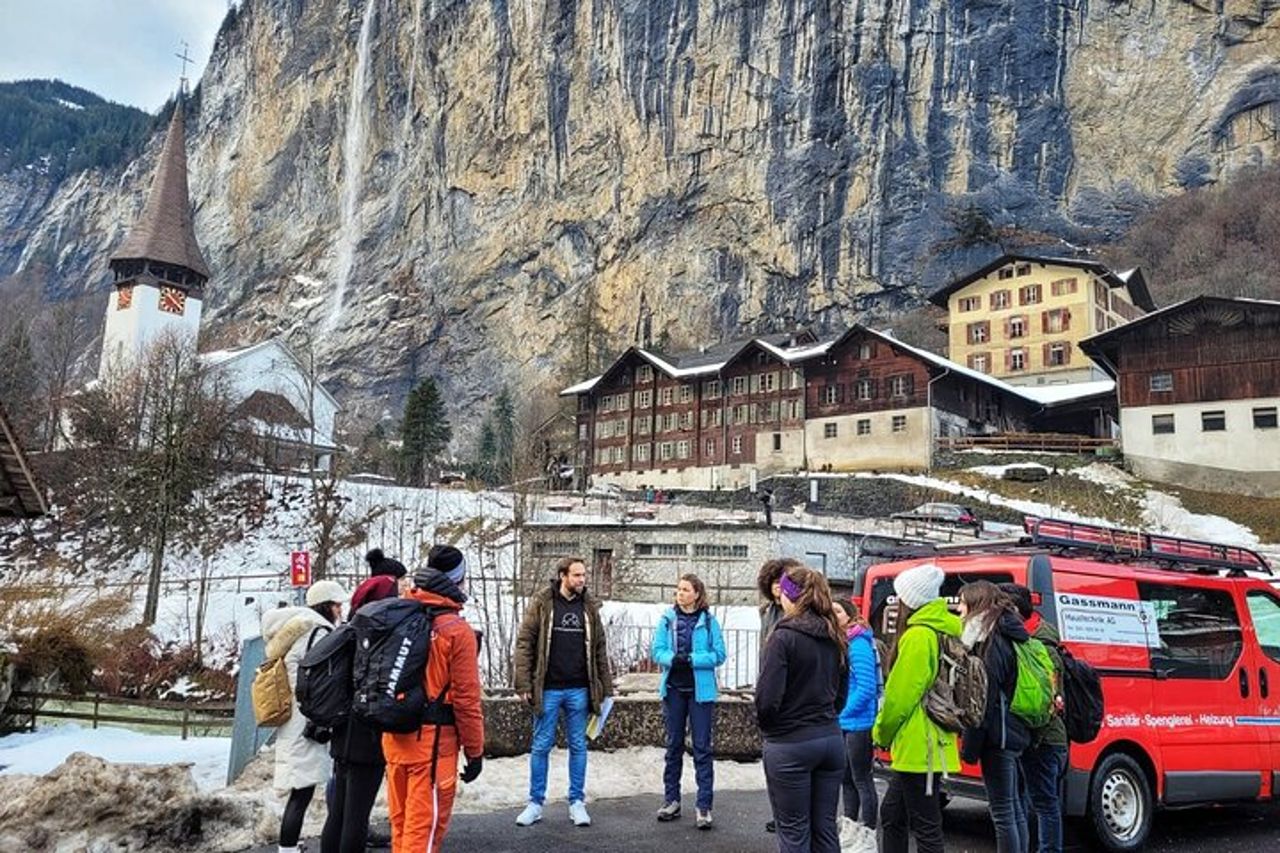 Tour privato di un'intera giornata a Grindelwald Lauterbrunnen Interlaken Mürren da Basilea — 5