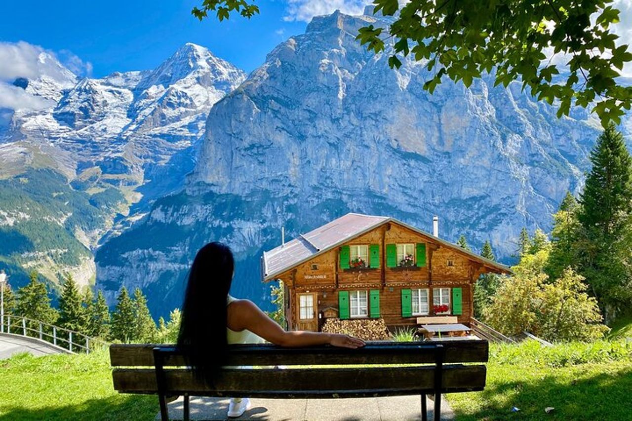 Tour privato di un'intera giornata a Grindelwald Lauterbrunnen Interlaken Mürren da Basilea — 4