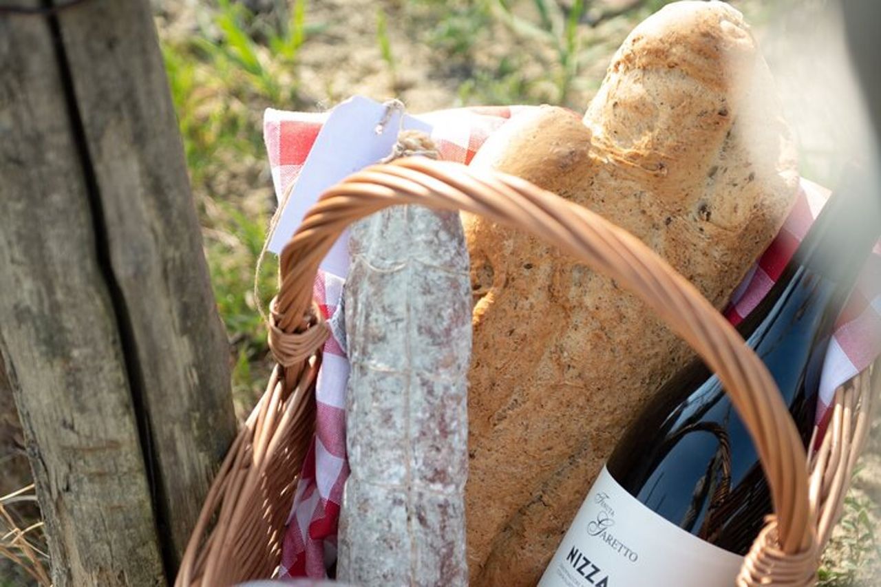 Monferrato: Visita guidata in cantina e picnic tra i vigneti — 3