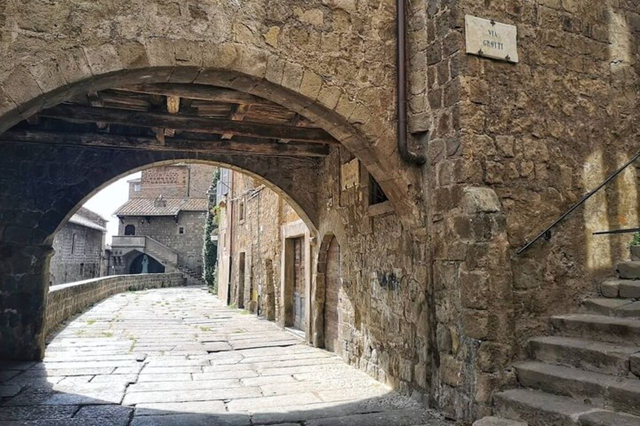 Sulle tracce del tour privato del Lazio medievale — 8