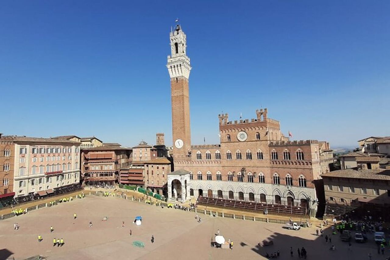 Tour di Siena e finestra esclusiva su Piazza del Campo — 9