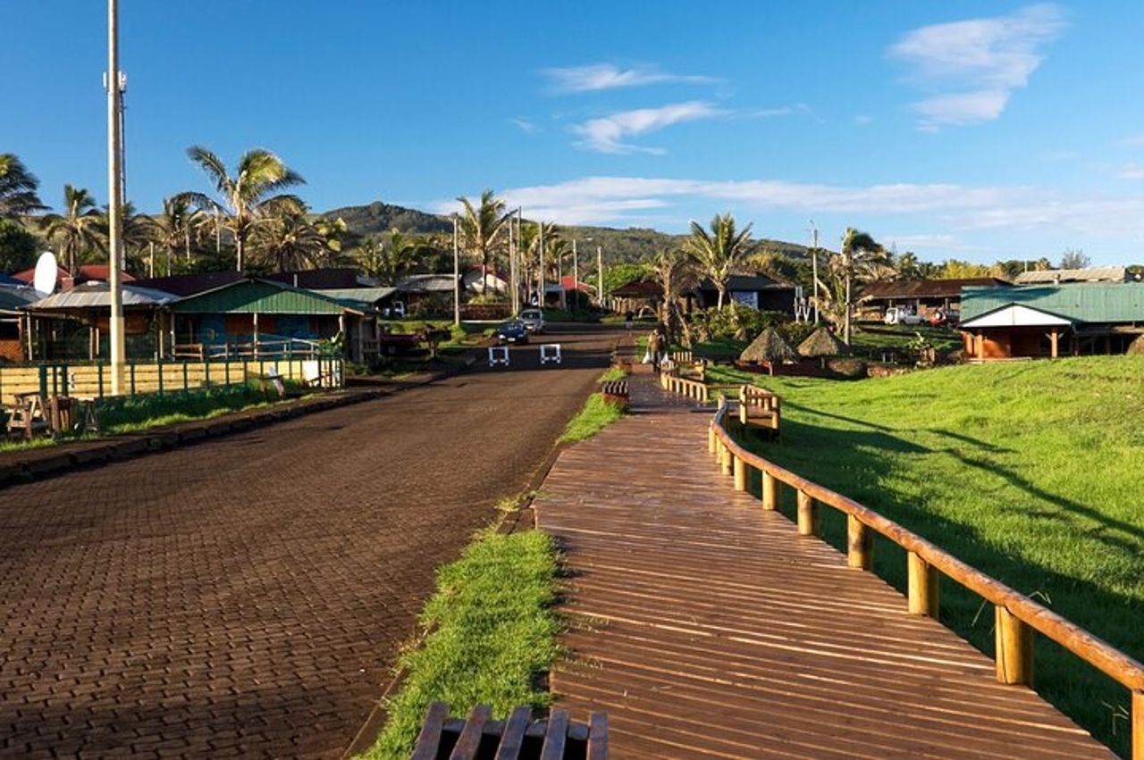 Tour privato ad Hanga Roa, l'unica città di Rapa Nui — 3