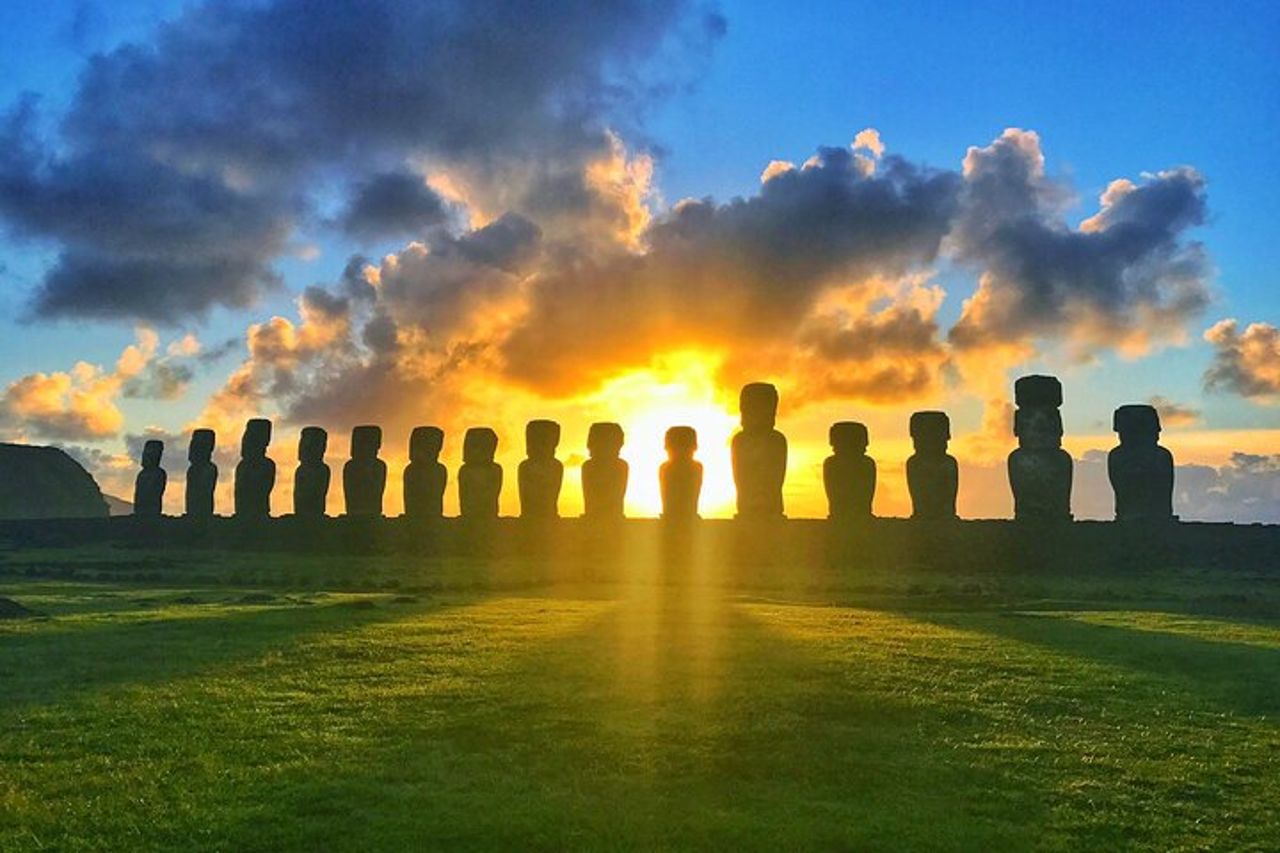Tour privato di un'intera giornata: Fabbrica dei Moai, i giganti di pietra — 8