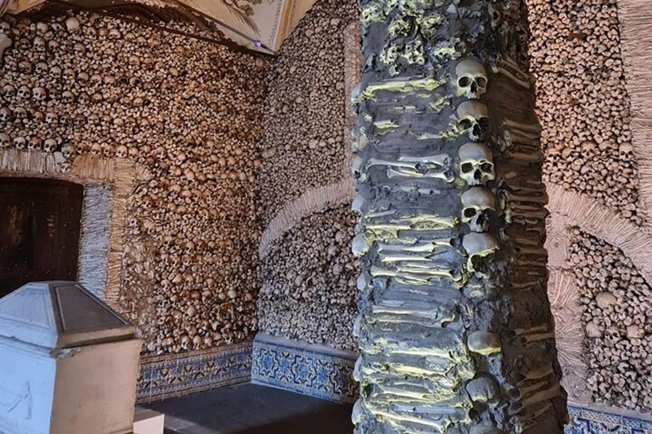 Évora, tour privato con degustazione di vini e tanta storia. — 3