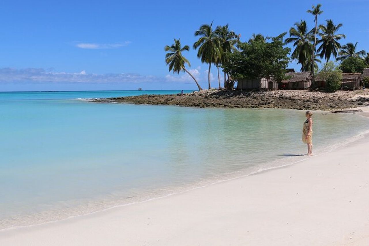 Safari privati di 9 giorni in Madagascar Baobab e famiglia Tsingy — 9