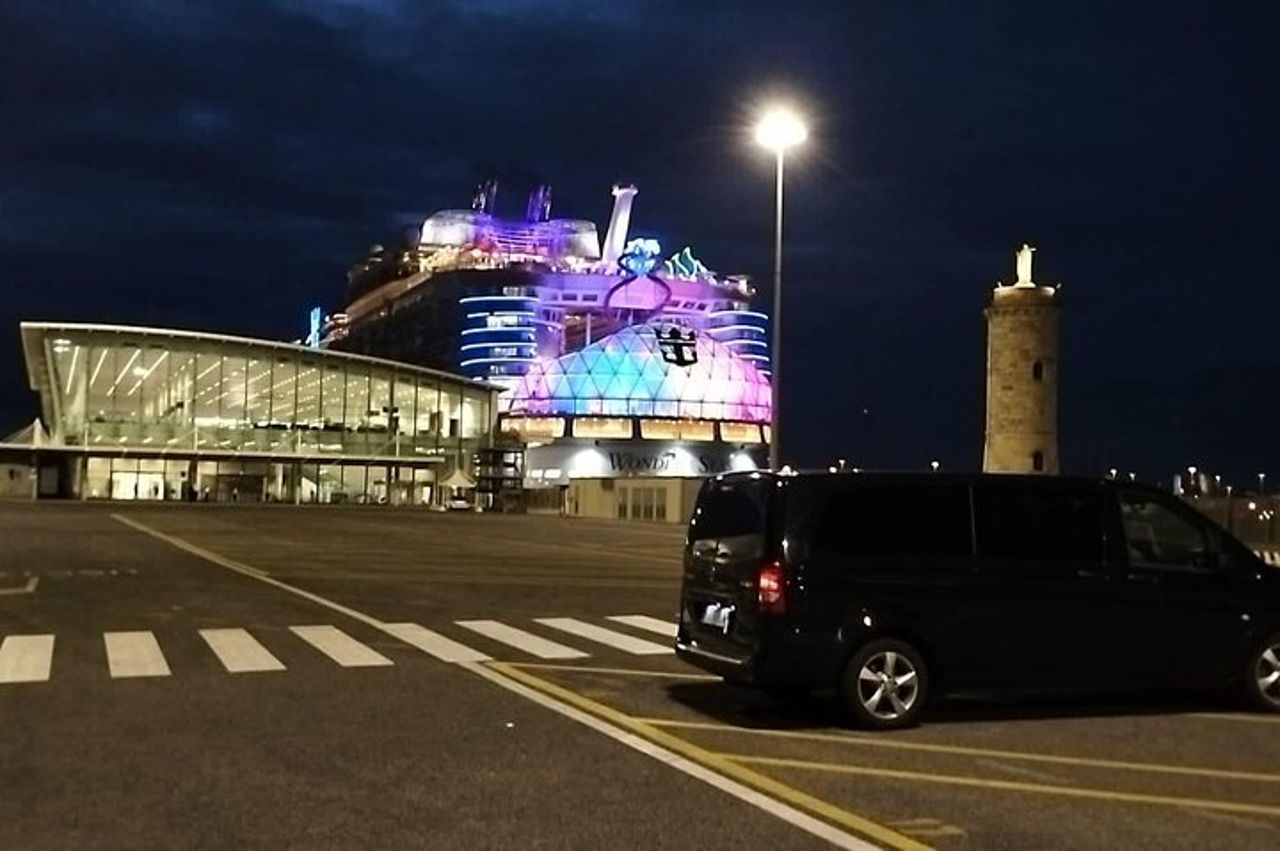 Trasferimento privato da Civitavecchia a Roma o Fiumicino — 6