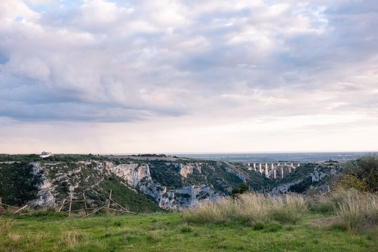 Trekking in Gravina a Castellaneta Livello Escursionistico — 2
