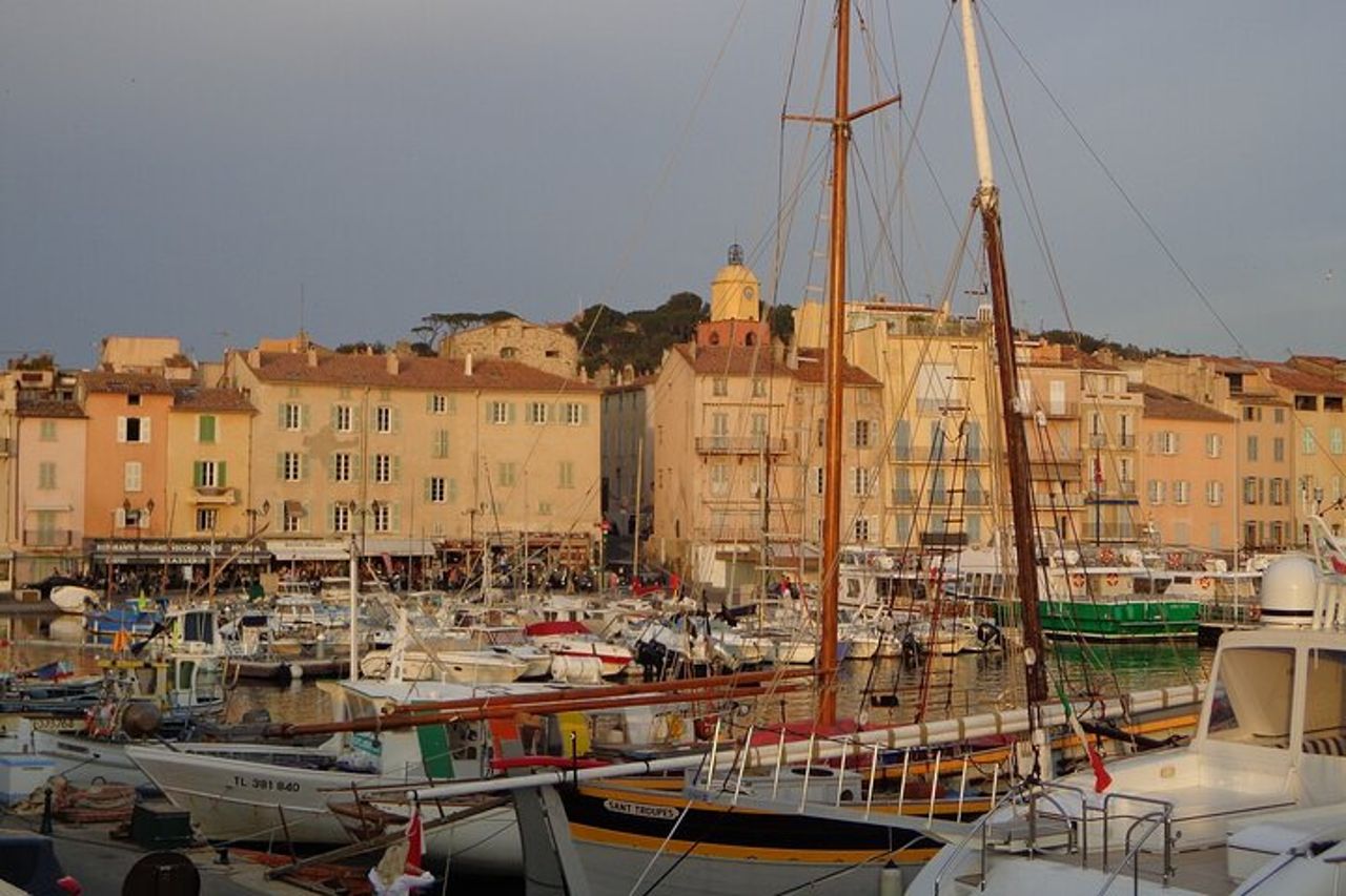 Trasferimento privato da Monaco a Saint Tropez, sosta di 2 ore a Nizza — 6