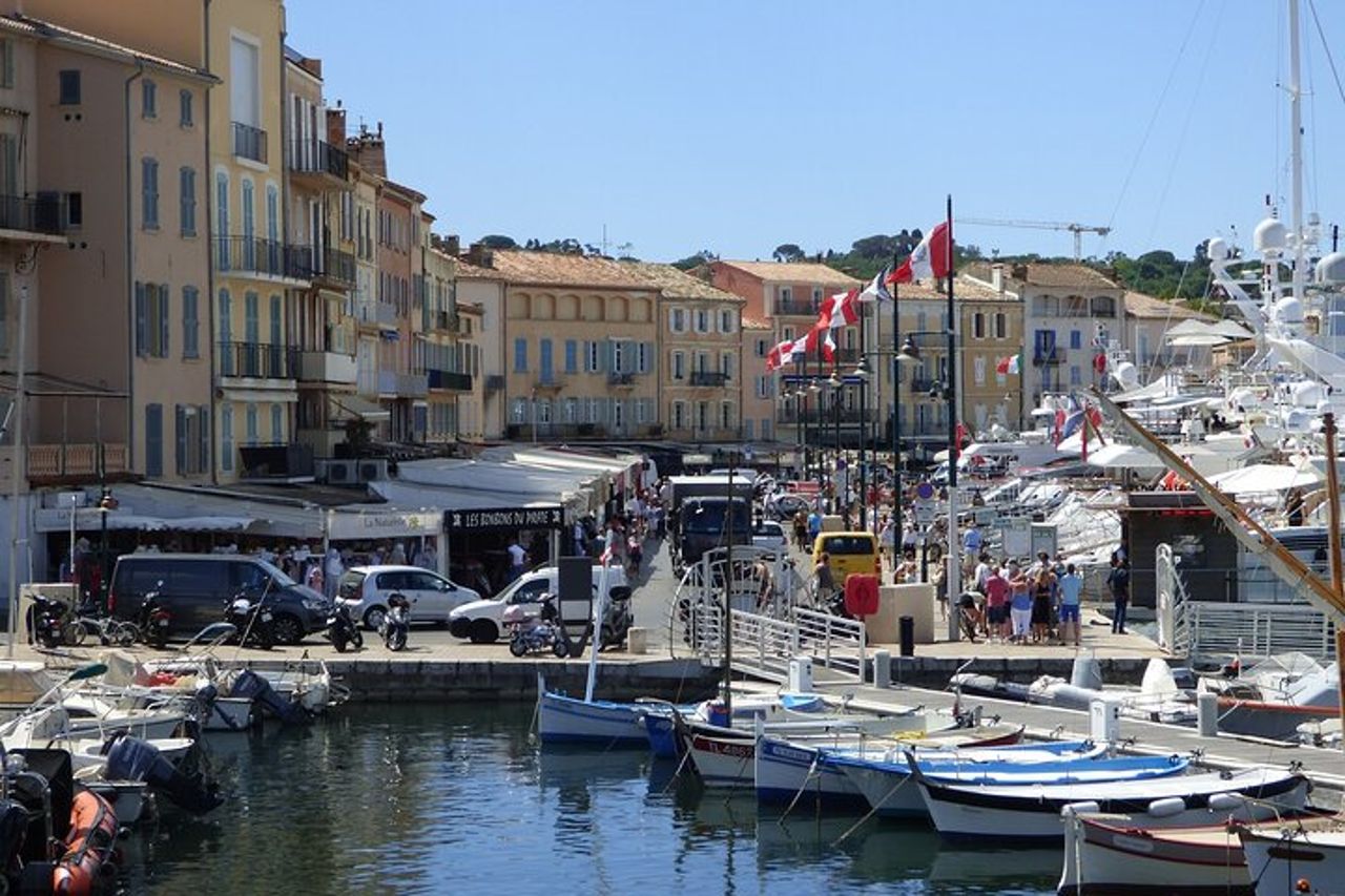 Trasferimento privato da Monaco a Saint Tropez, sosta di 2 ore a Nizza — 4