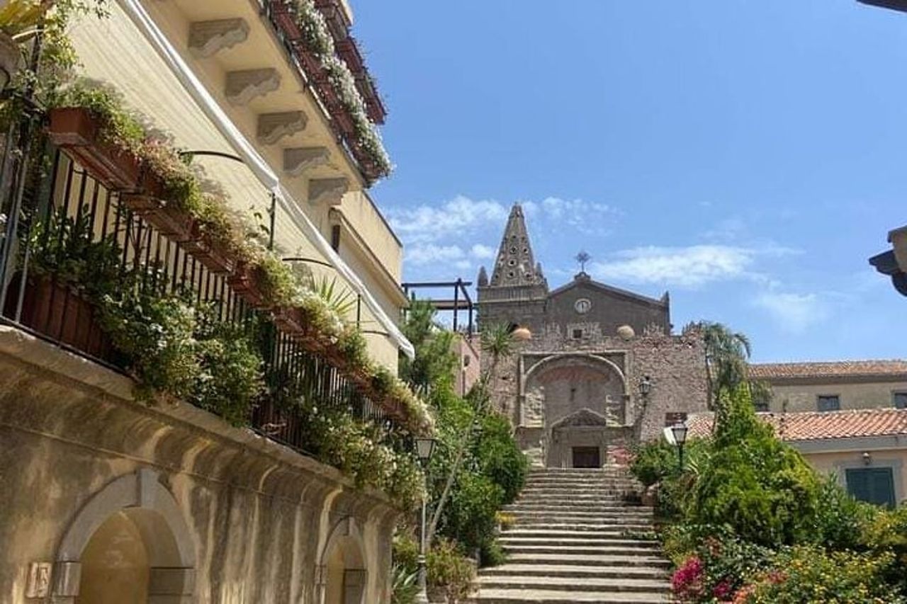Il Padrino Tour Savoca Forza Agro e Villa Corleone — 5