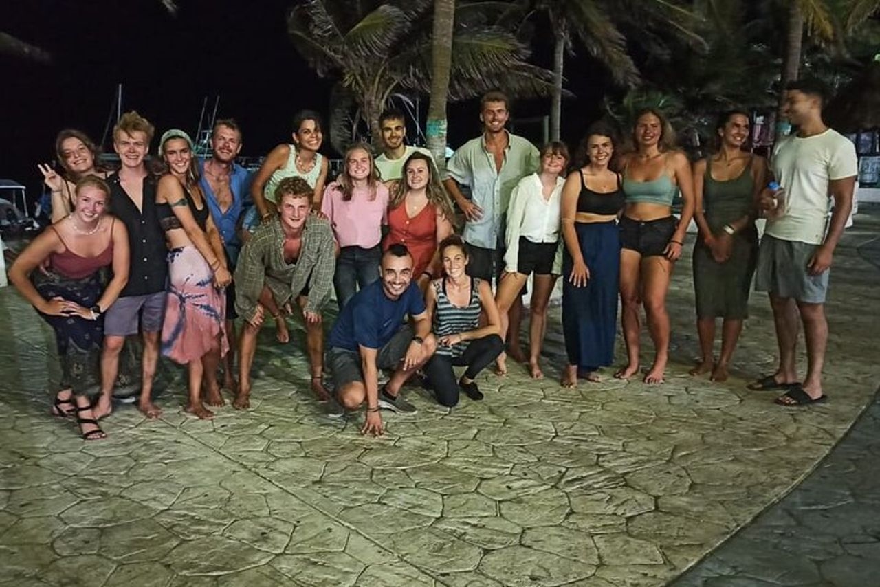 Salsa Night Puerto Morelos — 8