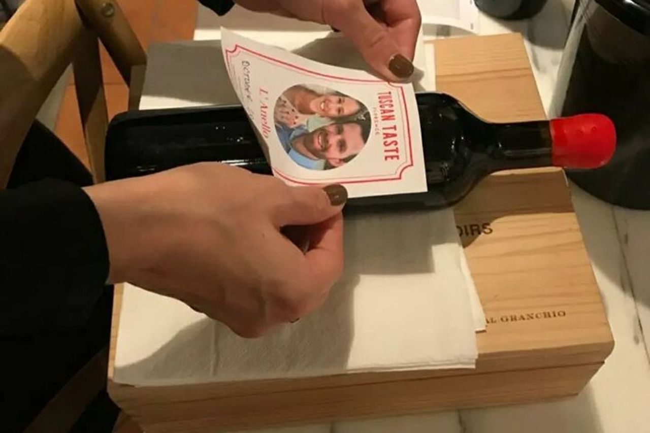 Prepara la tua blanda bottiglia e tappa il tuo vino nel centro di Firenze — 3