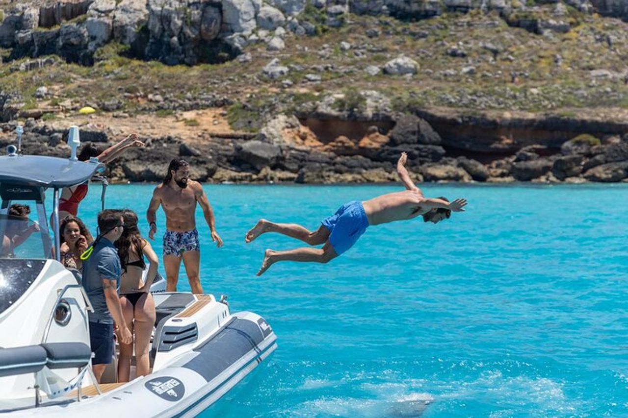 Egadi Day alla scoperta di Favignana e Levanzo da Trapani — 5