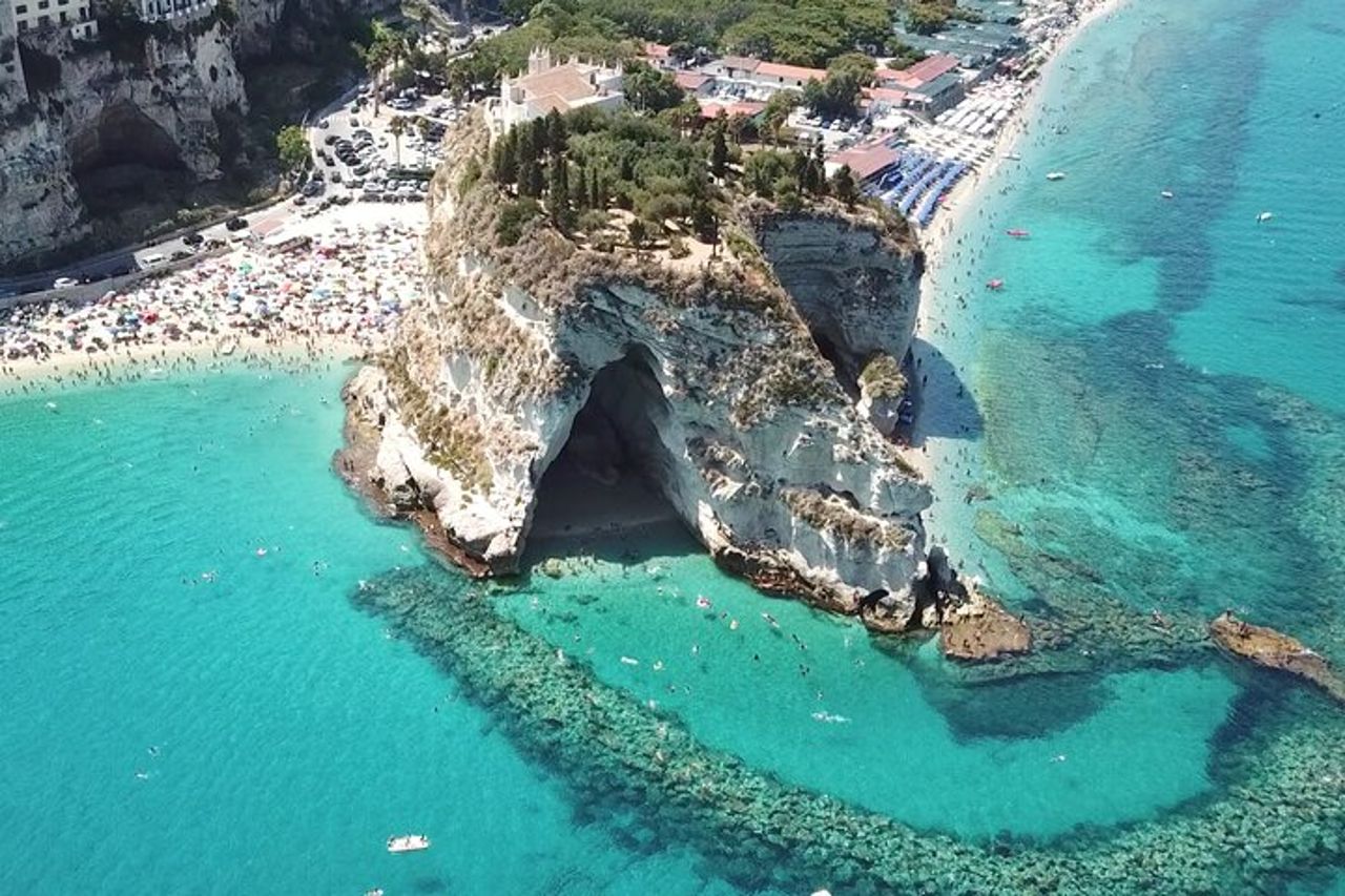Tropea: Noleggia Nuova Barca Marinello. 4 ore al top! 5 posti — 9