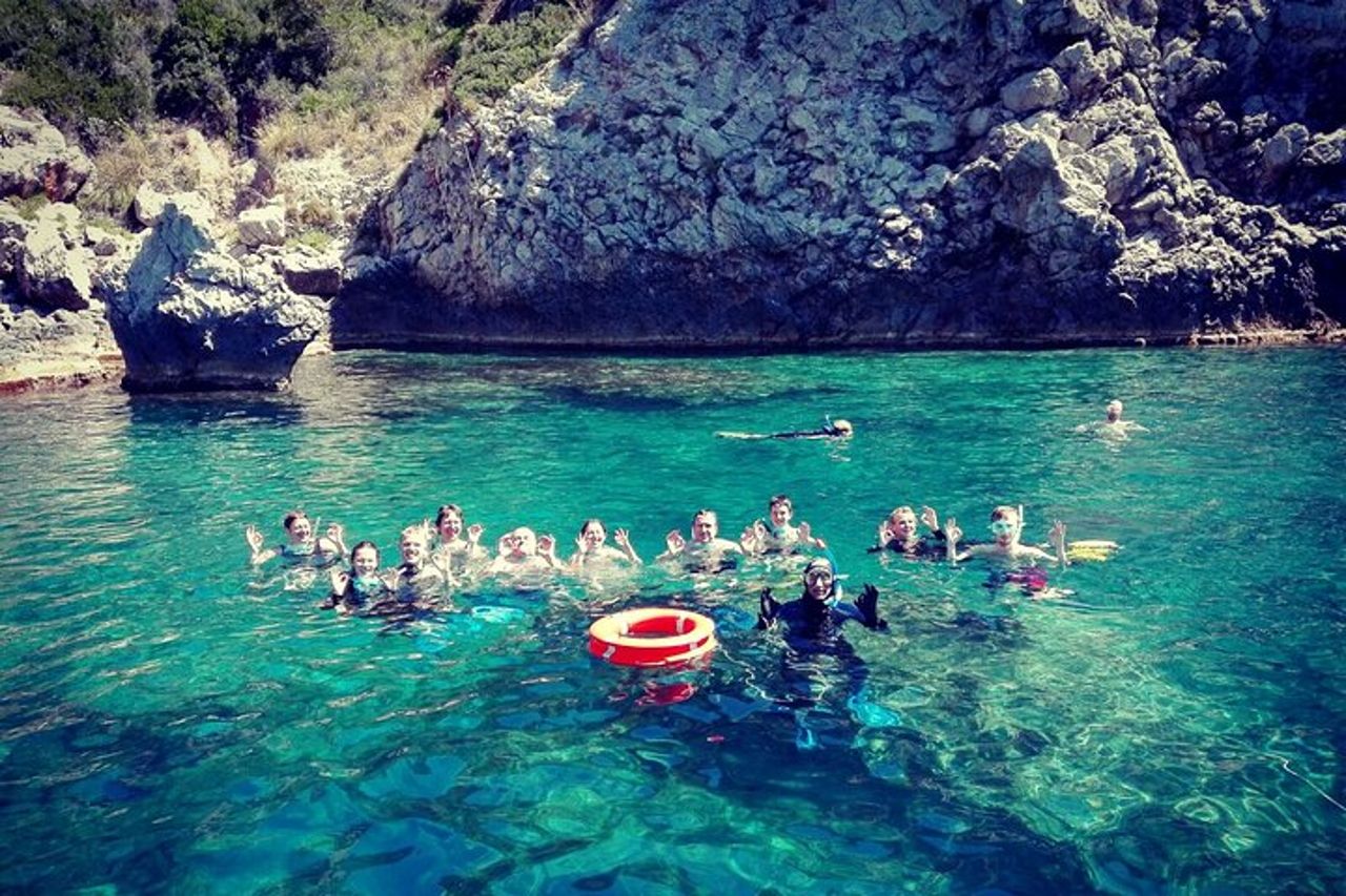 Giro in barca Isola Bella con snorkeling — 2