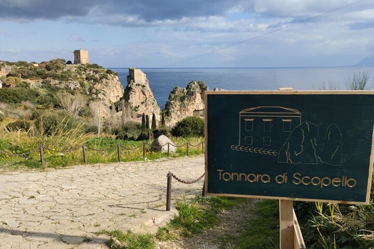 Tour Privato a Segesta, Erice e degustazioni di Vini a Marsala — 6