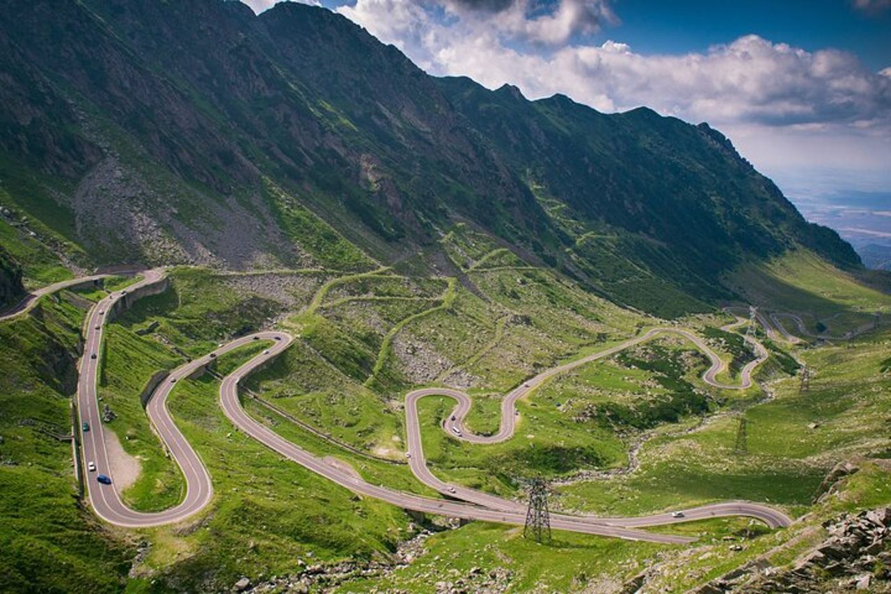 7 Giorni Epica Vacanza in Bicicletta Transfagarasan e Passi Transalpini — 2