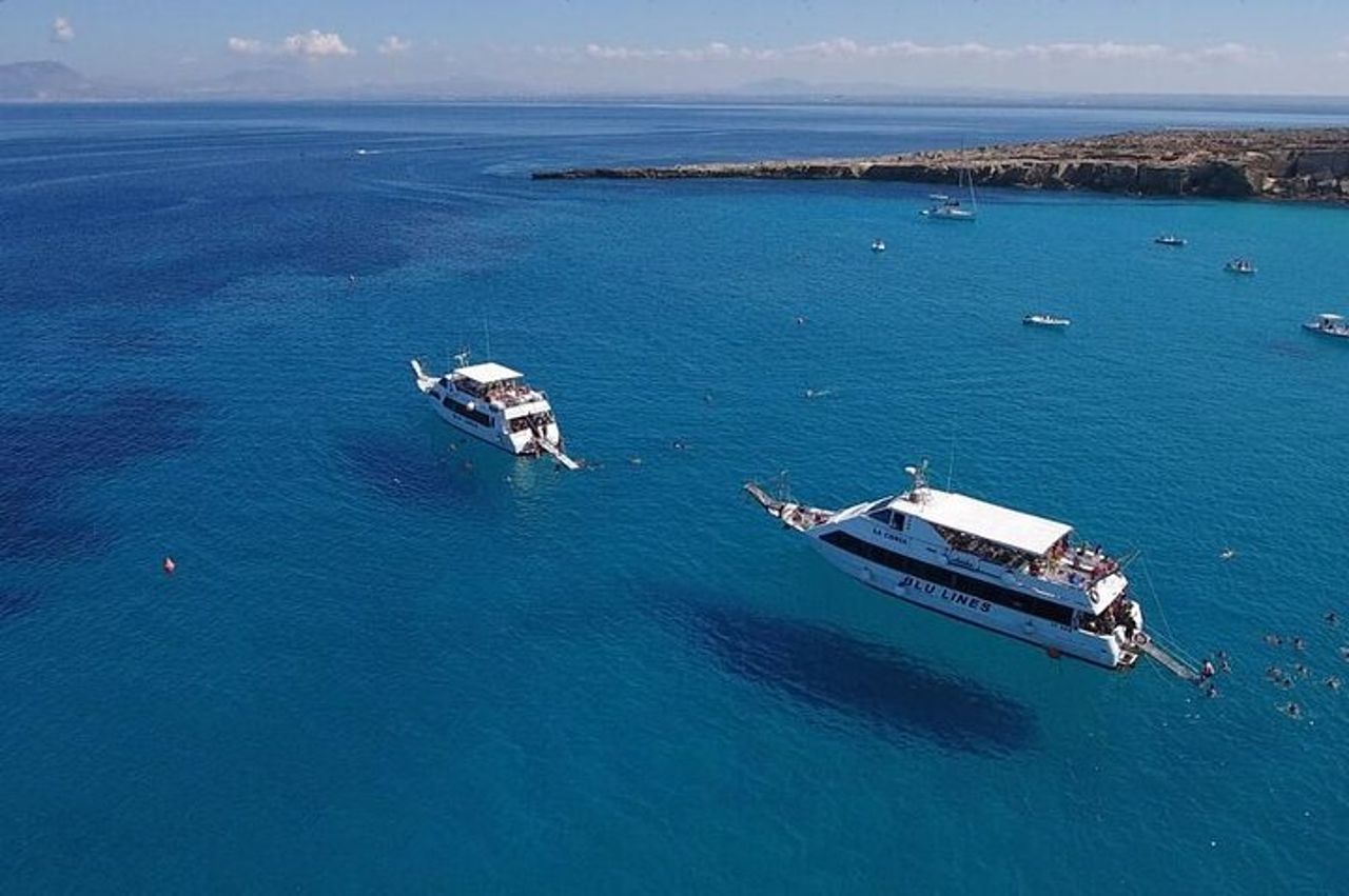 Da Trapani: Tour in barca Isole Egadi Favignana e Levanzo pranzo — 8