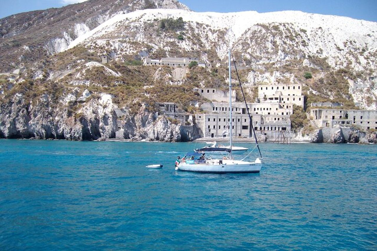 Tour in Barca a Lipari e Vulcano da Milazzo — 2