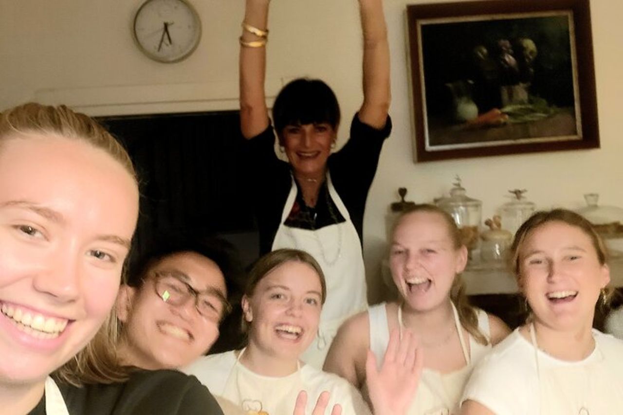 Lezione di cucina vegetariana del Veneto tenuta da un locale — 5