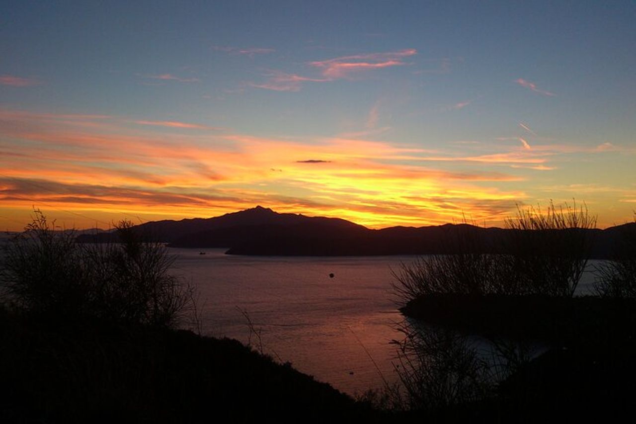 1 Ora E-bike Tour al Tramonto a Lacona adatto a Famiglie — 5