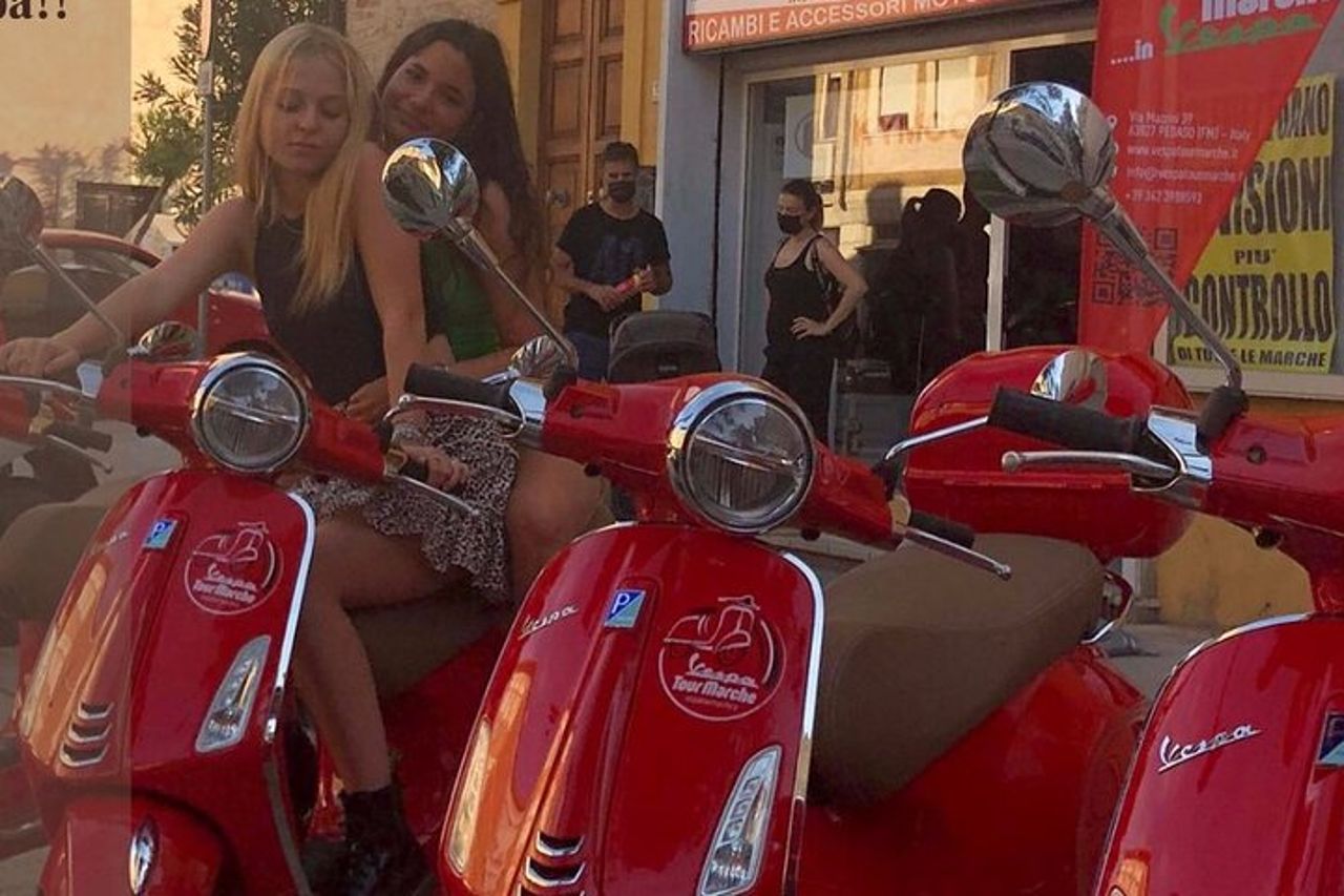 Tour in Vespa con guida scritta delle Marche in Valdaso — 3