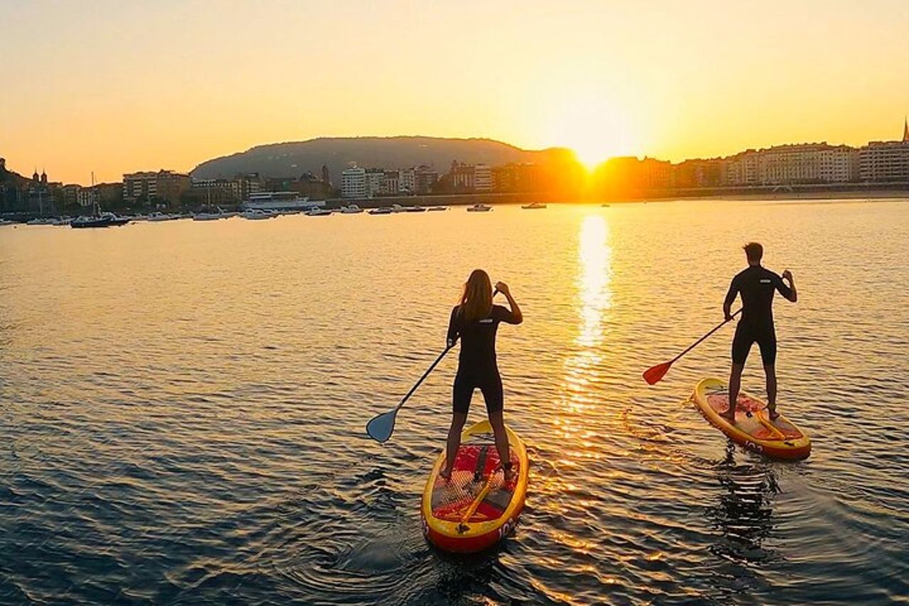 Sunrise SUP tour e colazione - Esperienza privata di stand up paddle boarding