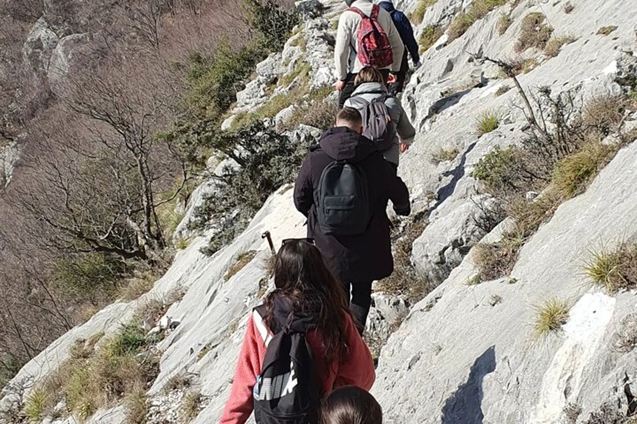 Esperienza escursionistica sul lago di Bovilla — 7