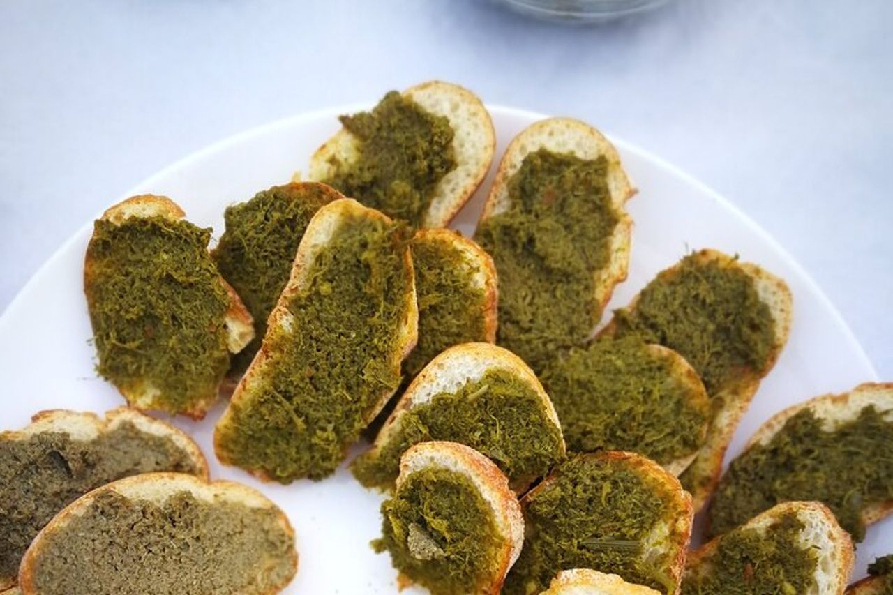 Cappero di Salina: Un'Esperienza di Degustazione Unica — 3