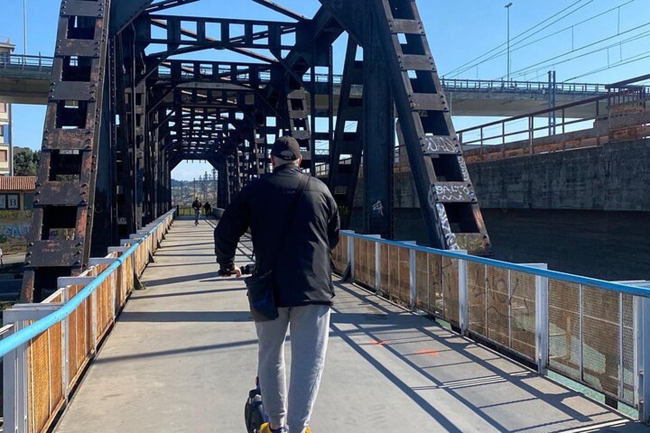 Tour di Pescara in e-scooter o bici tra arte, sapori e shopping — 5