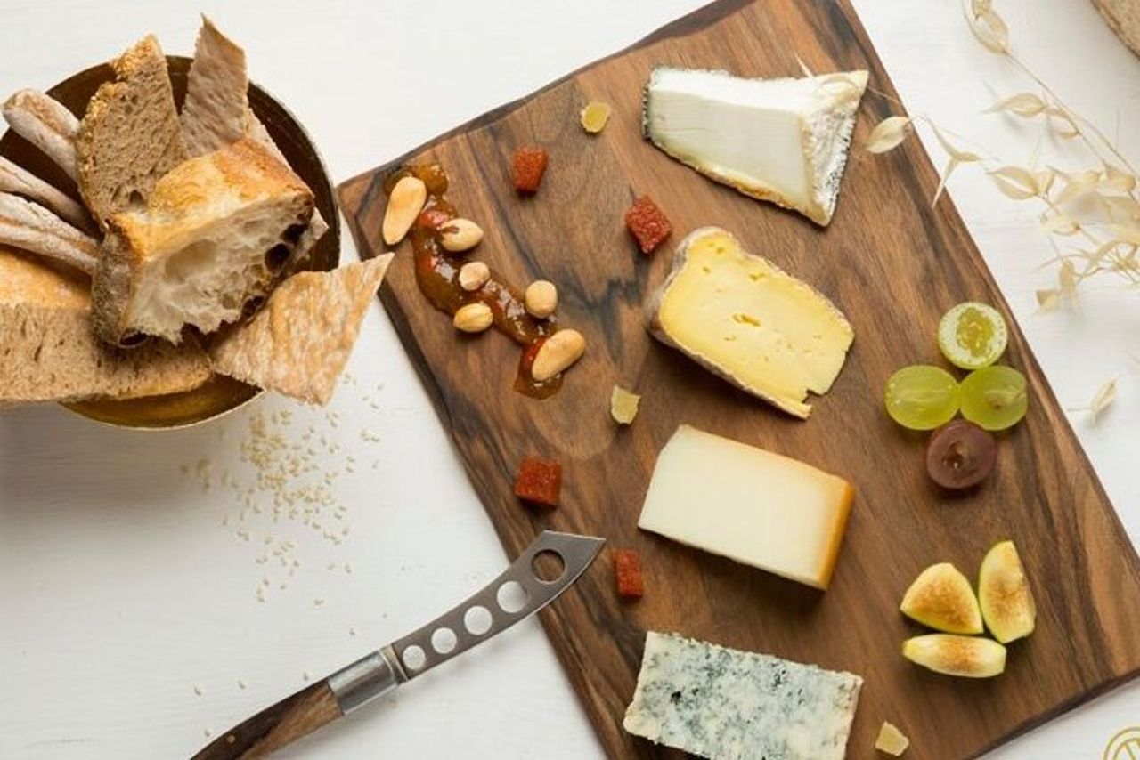 Santiago de Compostela: esperienza di degustazione di formaggi e vini — 4