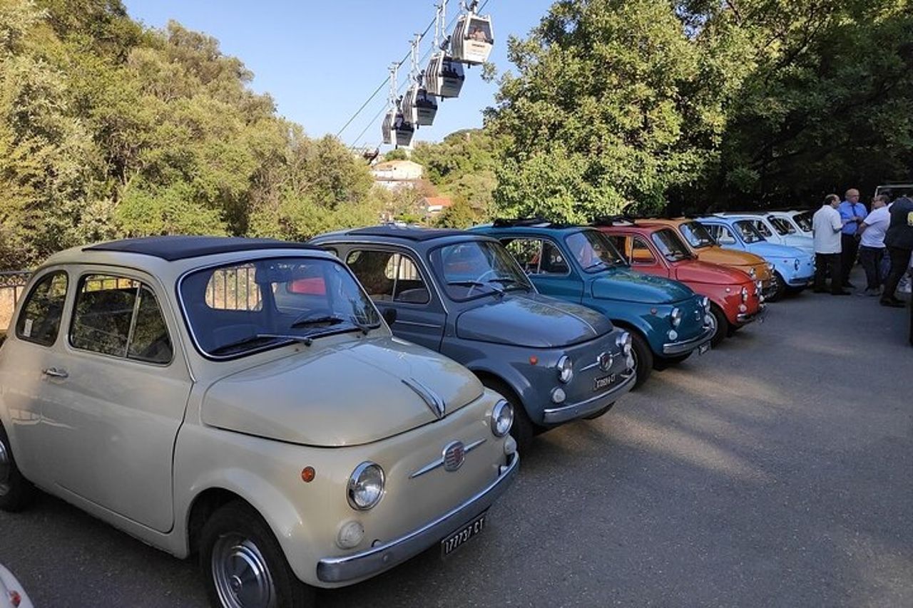 Tour del Padrino in Auto d'epoca da Catania - Privato