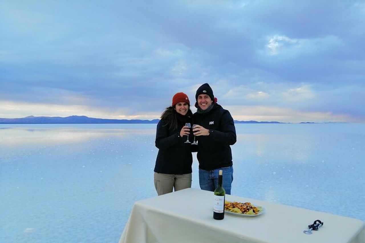 Tour privato di 3 giorni a Salar Uyuni con hotel incluso